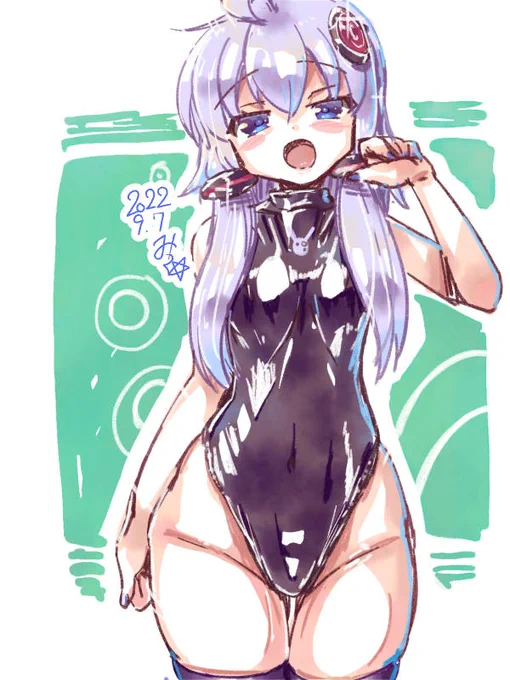 ゆかりさんの黒テカ水着大好き^^ 
