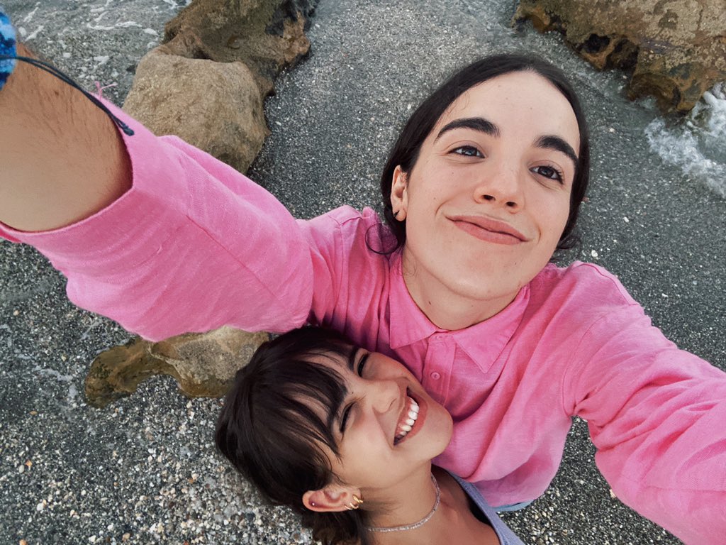 RomeraMarta's tweet photo. que le dije a dani que le iba a dedicar un tweet😛💓💘🫶🏼✨🦋 https://t.co/kq7p4xEXfn