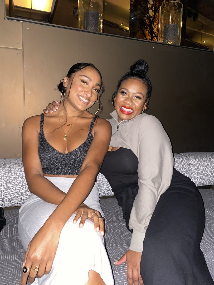 tuEShay's tweet photo. Happy Birthday Yonx 🥳❤️‍🔥 @coldest_summer https://t.co/uI8plu00Ve