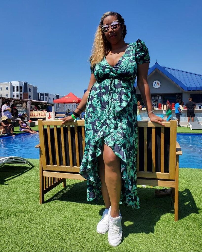 lexiwthecurls's tweet image. Last weekend I celebrated my 20th high school reunion! It was great to see everyone and reconnect and feel that Phantom spirit! 💙💛

#phoebushighschool #classof2002 

📷: All pro pics @nicksplashe 
I don’t have everyone’s @ instagr.am/p/CiK_Ea_sttH/