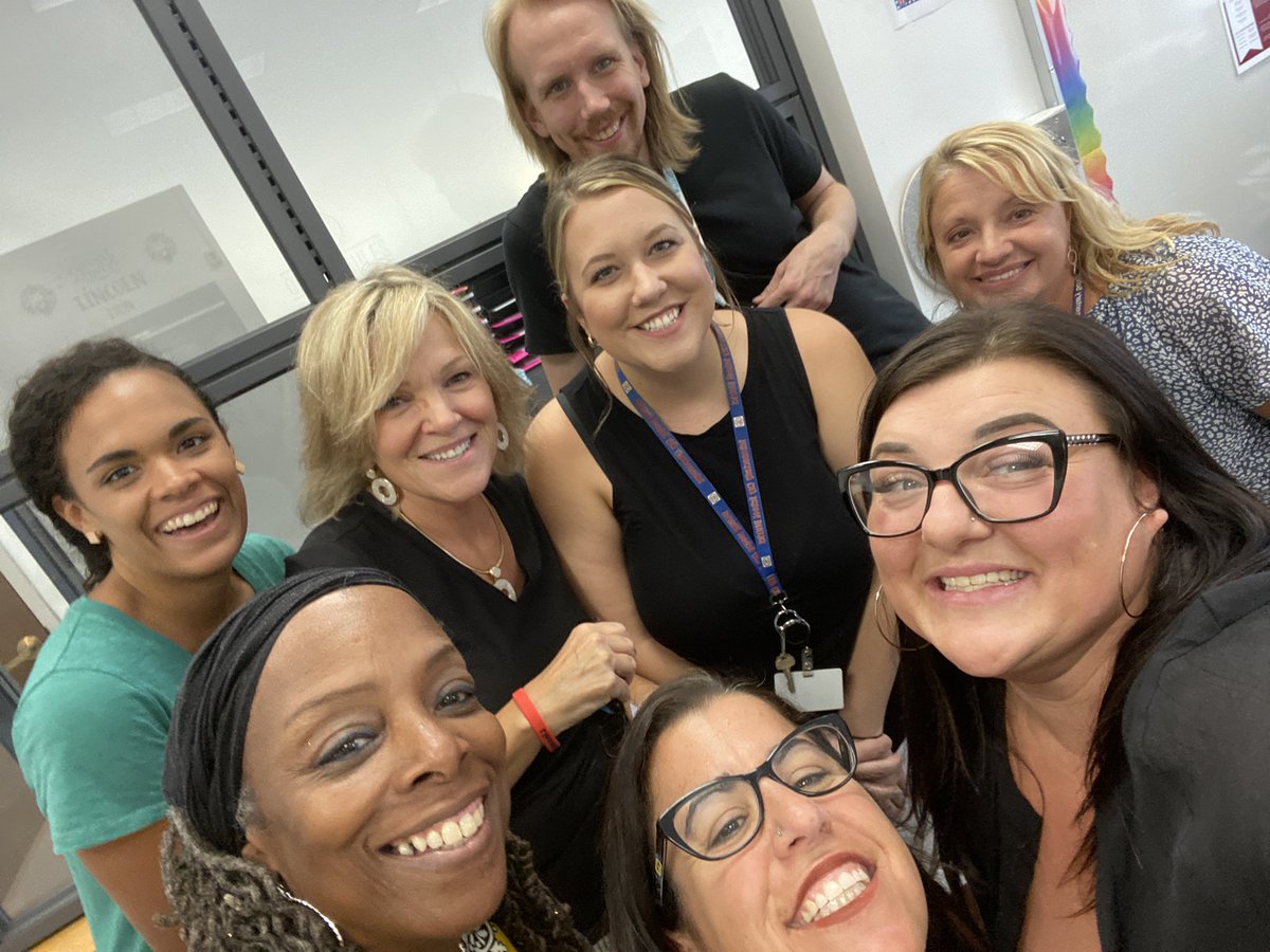 Shannon Ausfeld tweet media