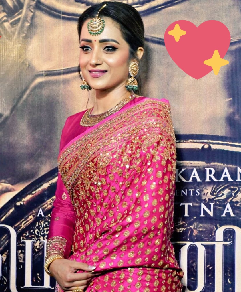 timepasspage's tweet photo. பேரழகி குந்தவை நாச்சியார் !💕

@trishtrashers #TrishaKrishnan #Trisha 
@MadrasTalkies_ @LycaProductions
#Maniratnam #PS1AudioLaunch #PS1TrailerLaunch #PonniyinSelvan #PonniyinSelvantrailerLaunch 
#Trisha https://t.co/TaYG7CTTtI