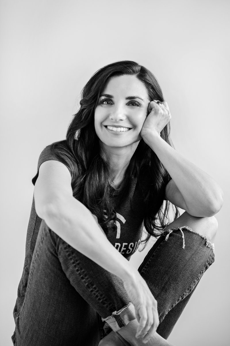 becoming_humble's tweet photo. Today is my first day back as Humble Design CEO. To say I am excited about the future is an understatement. I have taken these last few years to focus on my master's degree and my book. I have learned so much and gained perspective on the important work that Humble Design does. https://t.co/s3LlDUQxTi