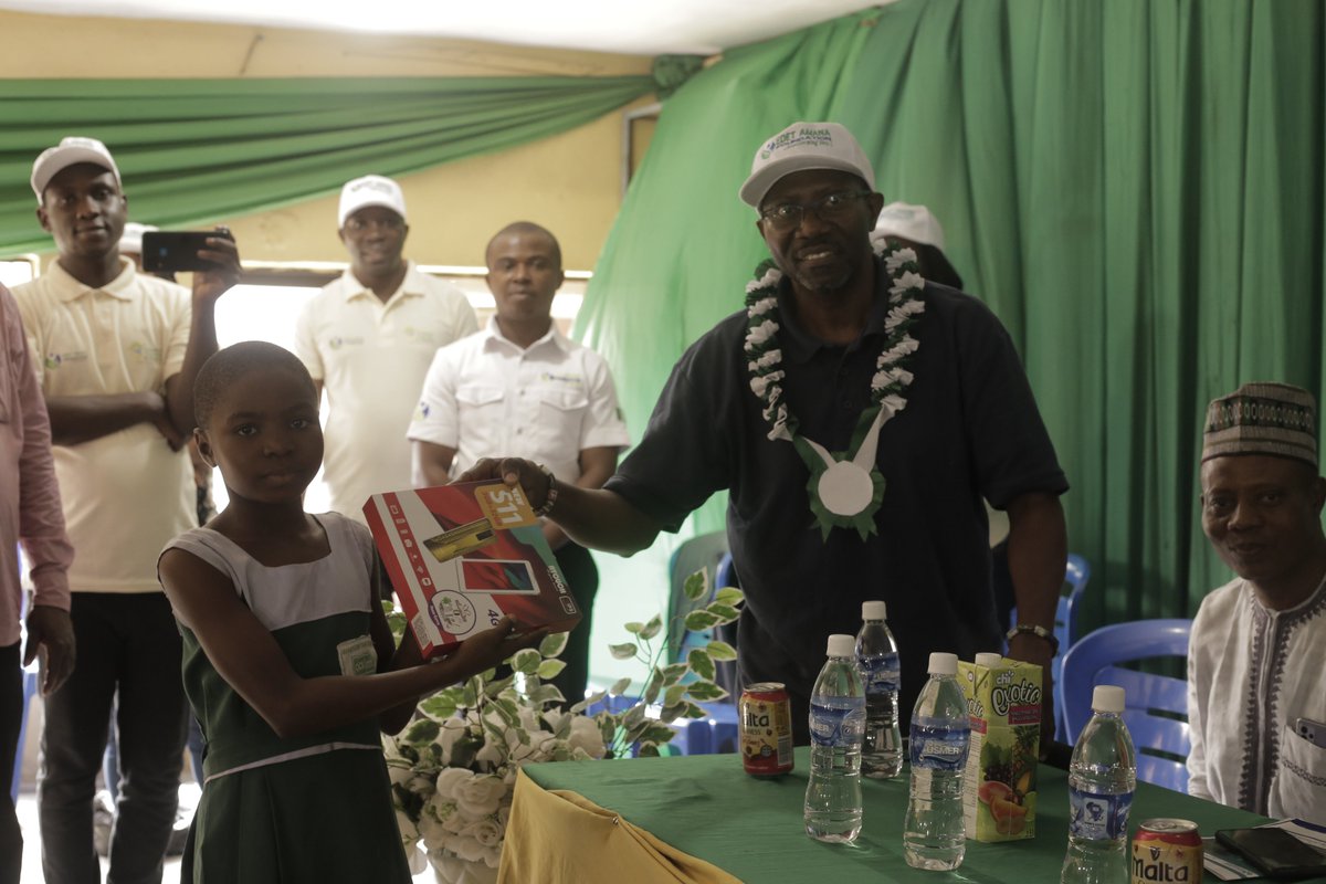 EDAFNG's tweet photo. STEM-FAP) UYO-2022; August 29th-September 2nd.
Amazing stories; beautiful memories!
#MorningDrill #MorningDevotion
#Coding
#RoboticsEngineering
#Excursion
#QiuzCompetition
#Prizes
#STEMFAP #SummerSTEMCamp #Grades5and6 #EDAF #TransformingLves! #ImperialCollegeLondon #IbomAir https://t.co/lBWG7ChSG3