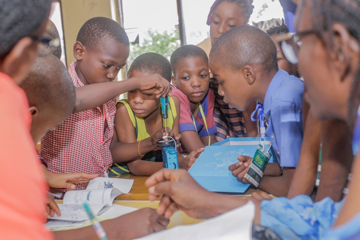 EDAFNG's tweet photo. STEM-FAP) UYO-2022; August 29th-September 2nd.
Amazing stories; beautiful memories!
#MorningDrill #MorningDevotion
#Coding
#RoboticsEngineering
#Excursion
#QiuzCompetition
#Prizes
#STEMFAP #SummerSTEMCamp #Grades5and6 #EDAF #TransformingLves! #ImperialCollegeLondon #IbomAir https://t.co/lBWG7ChSG3