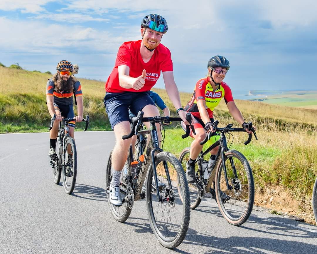 DAS_Hutch_Bro's tweet photo. We mixed it up yesterday by going off road for a ride out with Jesse Yates and @Ed_Clancy from team sponsor @CAMScycling.
Thanks to Jess, Ed, CAMS and everyone who joined us!
๐ธ Bob MacGregor
#cams #camscycling #camsbasso https://t.co/757PM8eHSJ