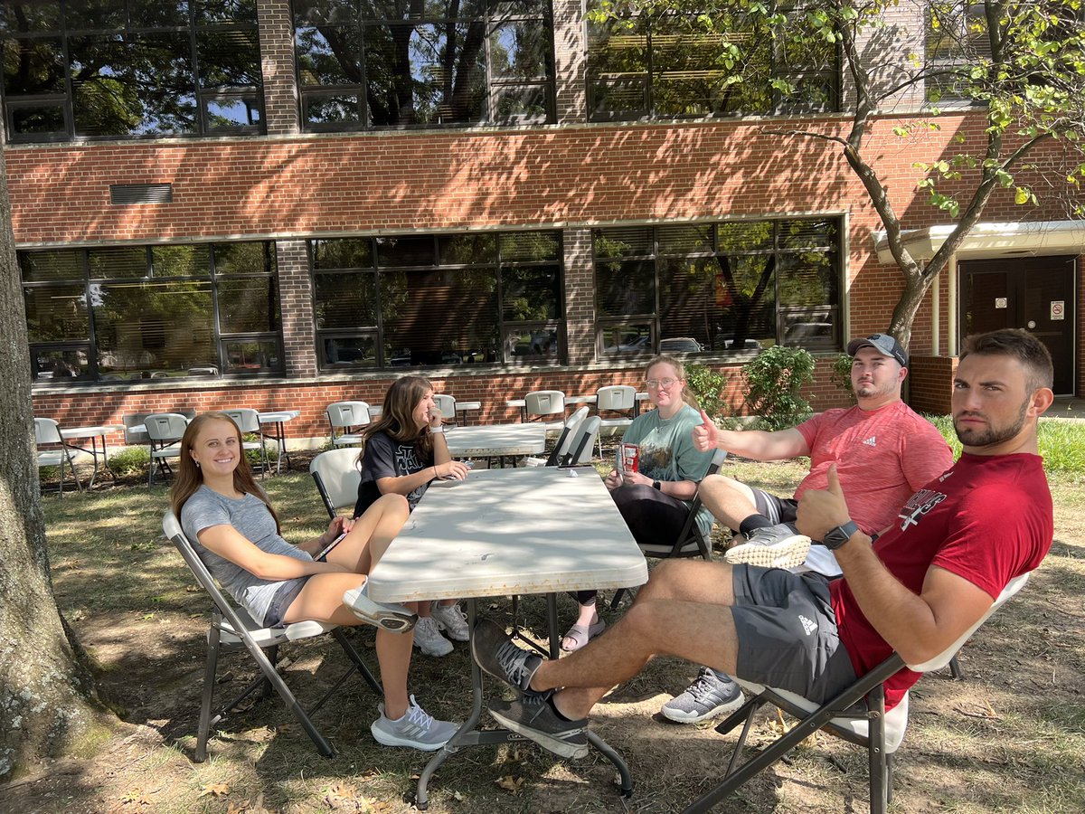 Come out to the Kelce lawn for our welcome back picnic! We’re here till 12:30!