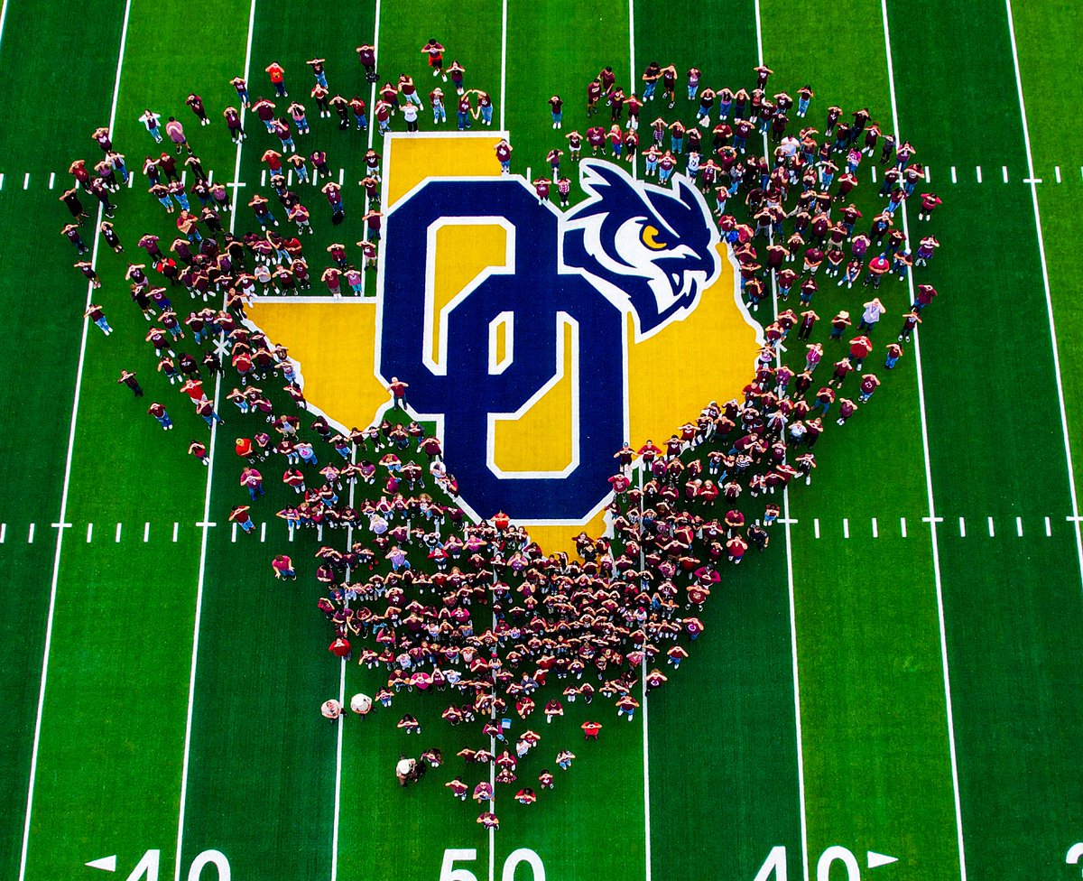 kiii3news's tweet photo. WOW. Odem-Edroy ISD is showing their support for Uvalde CISD students and staff on their first day back to classes today. More districts have also shared photos of seas of maroon to show support for Uvalde. (Photos: OEISD)

More: https://t.co/aWmTro7Zzb https://t.co/r8GFOMMTyc