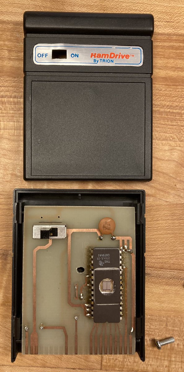 JustinBerken's tweet photo. @gwssrox @RavenwolfTech Thanks for the detailed info. I opened up the cartridge last night just out of curiosity. Here are a few photos. https://t.co/yAB1EnYZQR