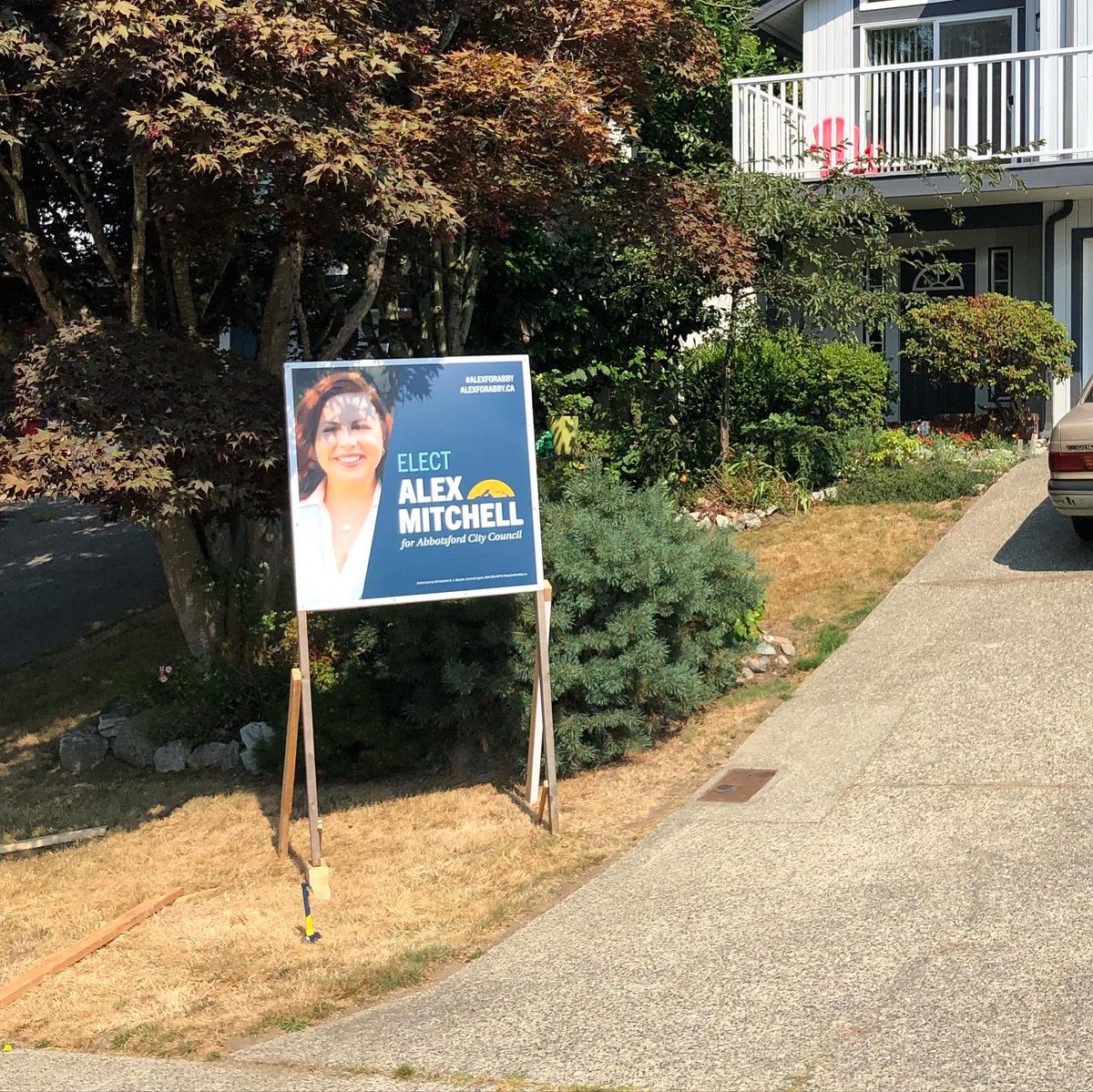 alexandriamitch's tweet photo. Election signs are going up across #Abbotsford! If you would like a lawn sign to show your support, please send a DM or a message to info@alexforabby.ca and one of our volunteers will drop one off for you.
Thank you for your support!
#AlexforAbby #VoteMitchell https://t.co/YBx5KaASb5