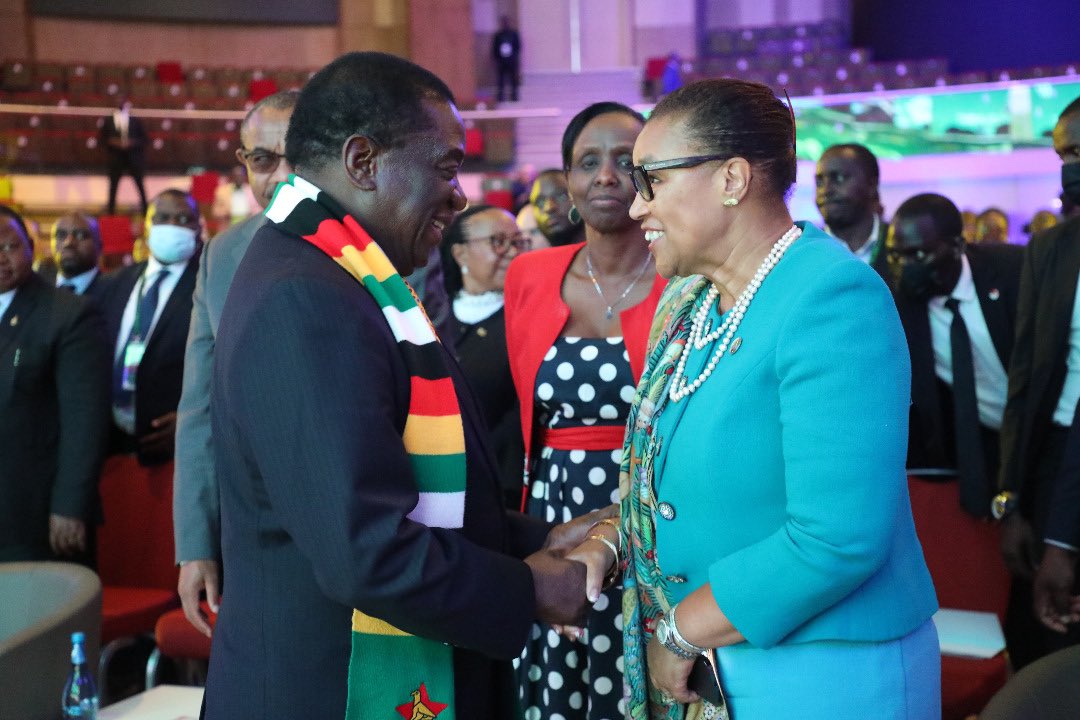 For Zimbabwe to flourish, we cannot let history hold us back. 

It was a pleasure to meet Tony Blair (<a href="/InstituteGC/">Tony Blair Institute for Global Change</a>) and Baroness Scotland, Secretary General for the Commonwealth (@PScotlandCSG).