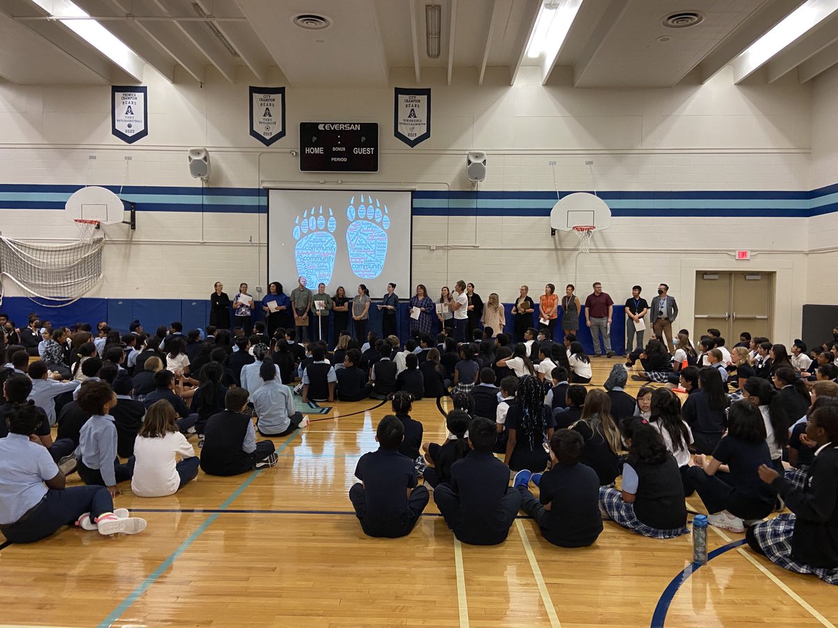 pdangsta's tweet photo. Middle School “Bear Den” time!  Students in all grades and classes mixed into different bear dens to build school culture, mentorship, friendship, responsible citizenship, intramural, and inclusivity.  Led by teachers but carried out by students!  ⁦@AACSMiddle⁩ https://t.co/4CMS162UMP