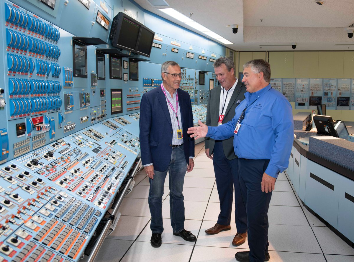 Energie_NB's tweet photo. Nous sommes heureux d’accueillir nos amis de @SaskPower aujourd'hui à la centrale nucléaire de Point Lepreau. Nous allons discuter de l'initiative des petits réacteurs modulaires avancés de @ARCCleanEnergy, dont la mise en service est prévue pour 2029. (1/2) https://t.co/dUlfMpDWsi