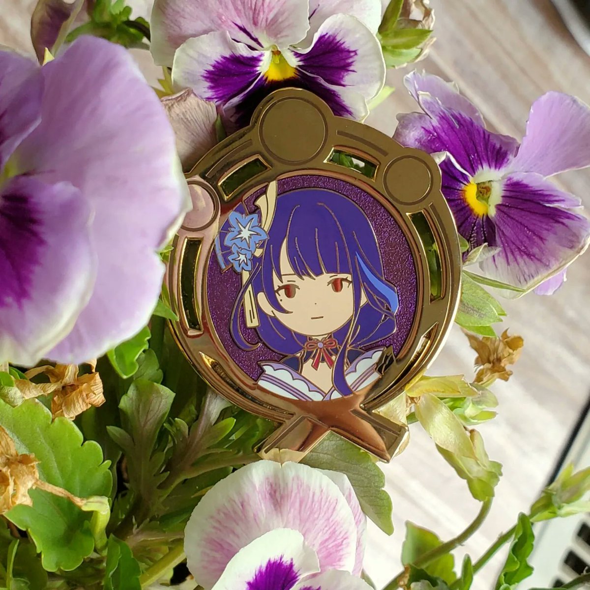 illusfia's tweet photo. Raiden Shogun enamel pin⚡️Available at https://t.co/GBQL2ob7Uh #原神 #雷電将軍 https://t.co/j102kdyONl