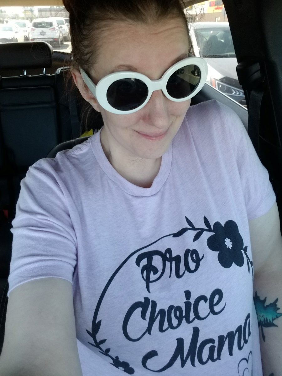 cherrycyannide's tweet photo. Wore my Pro Choice Mama tee out on errands today. Enjoyed the old people stares #prochoicemama #prochoice #abortionishealthcare #abortionrights https://t.co/h1e8w46cxb