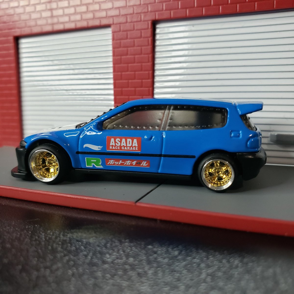 Macias15A's tweet photo. This will be available for purchase in the near future show on whatnot. Give me a follow link in bio. #macstoybin #maccustomz #wheelswap #hotwheels #hotwheelscollector #hotwheelscollections #diecastcollectors #diecastcollection https://t.co/OszPym4BCG