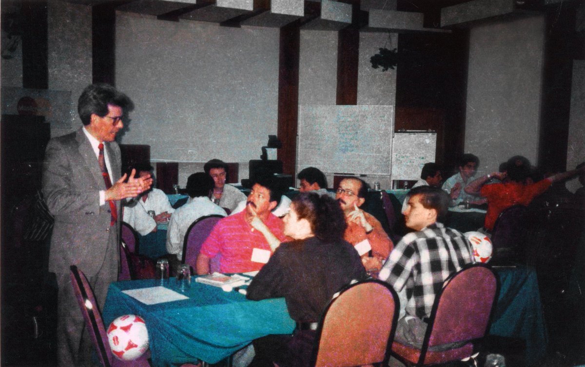 AdvisorsVaughan's tweet photo. Uno de nuestros primeros clientes fue Credomatic (Mastercard) en Costa Rica en 1996.
Por más de 28 años hemos capacitado y asesorado a un gran número de empresas no solo en Nicaragua sino que en Costa Rica y en otros países.
Les invitamos a que nos sigan en las redes sociales. https://t.co/d1eqBe321q