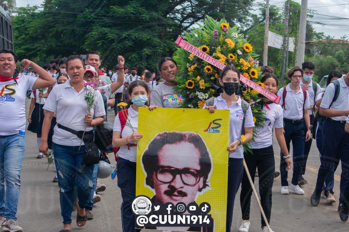 Participación de entrega Floral en el monumento del Comandante Pedro Araúz Palacios en saludo al 73 aniversario de su Natalicio.

#CUUN1914