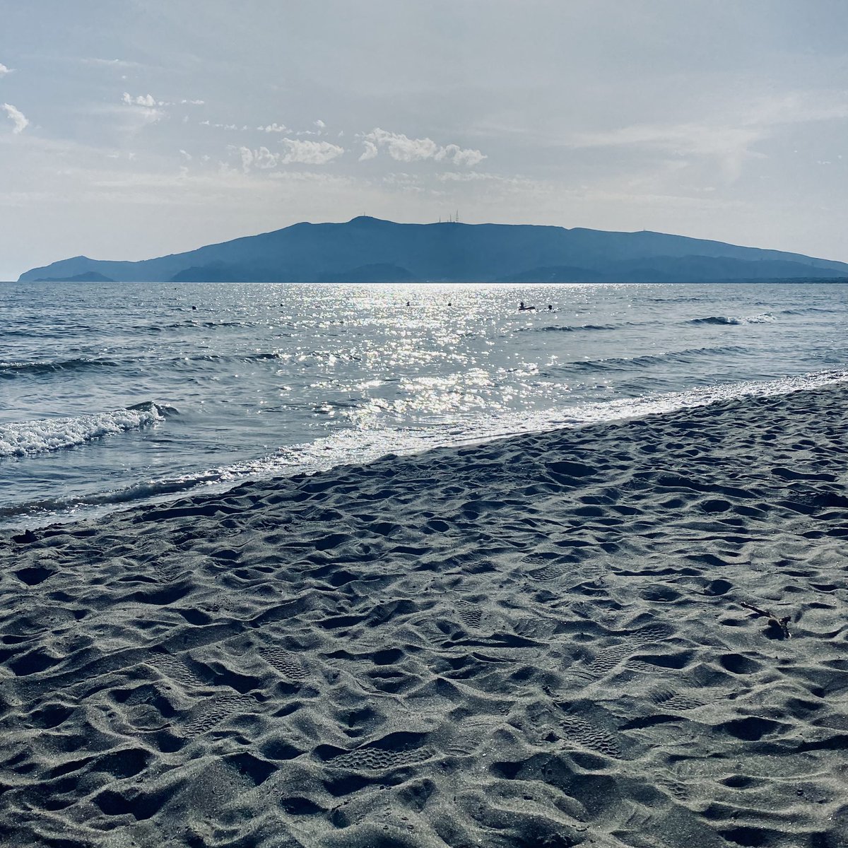 riccardobruni's tweet photo. Uno dei miei profili preferiti. #argentario #ansedonia #orbetello https://t.co/CCrn5iQYsa