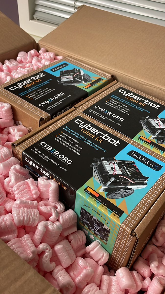 Julie Snyder tweet media