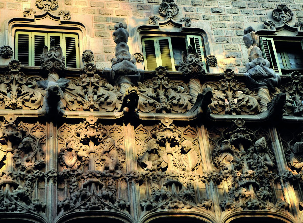 bcncultura's tweet photo. 👉 Coneixes el Palau Baró de Quadras?
 
🏡 @casessingulars et descobreix aquesta joia del modernisme català construïda per Puig i Cadafalch.
 
📅 Consulta les dates 👇!
ℹ️ https://t.co/poUQThDj1t https://t.co/3RUYIqzenz
