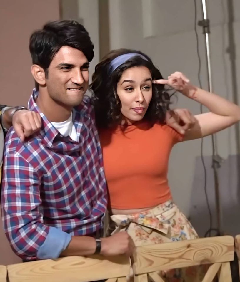 shraddhasmehnaz's tweet photo. #3YearsOfChhichhore
#ShraddhaKapoor
#SushantSinghRajput https://t.co/6dzR5ktOwM
