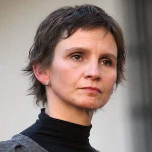 CapsulaInforma's tweet photo. Que la memoria no falle: Carolina Tohá, nueva Ministra del Interior tiene pendiente un juicio de cuentas por parte de la Contraloría por $348 millones, durante su gestión en la municipalidad de Santiago y las platas en conflicto con SQM. https://t.co/widQgow5MR