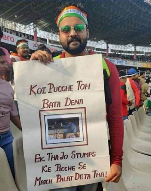 Aayushsaini23's tweet photo. #INDvSL Missing MS Dhoni in Blue 💙 🥺

#MSDhoni | #WhistlePodu |
#AsiaCupT20 
#INDvsSL 
#MSDhoni𓃵 
#AsiaCup2022 https://t.co/1yIrh1l6W8