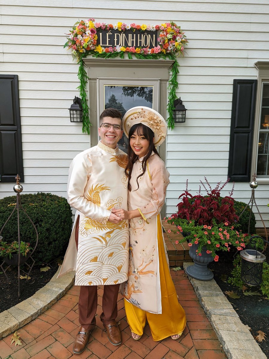 trinniev's tweet photo. Posting this pic all over bc we looked so cute at our traditional Vietnamese engagement ceremony - "Đám Hỏi" or "Lễ Đính Hôn" - this weekend 🥰 https://t.co/hstutFE171