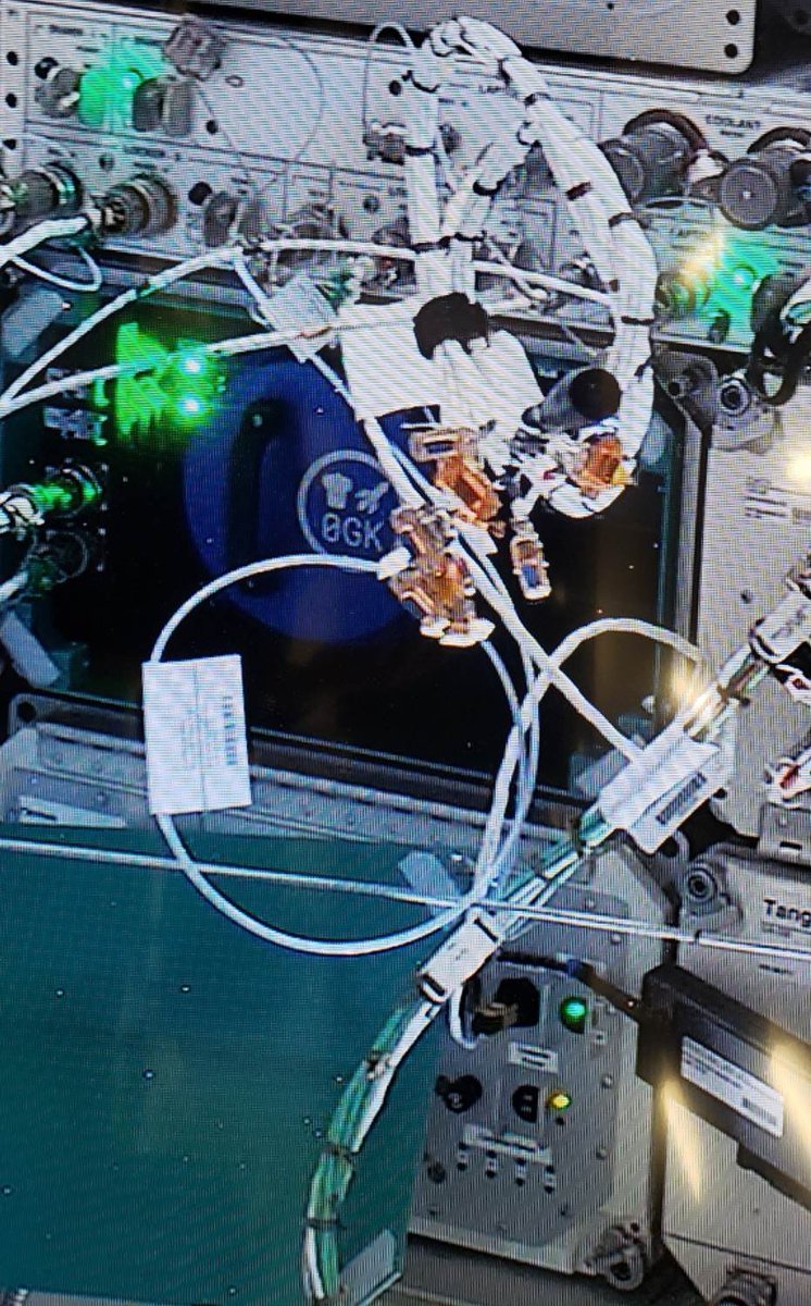 IanFichten's tweet image. @elonmusk  Let’s lunch by our oven on ISS🍪🍪🚀🚀@kitchen_zero