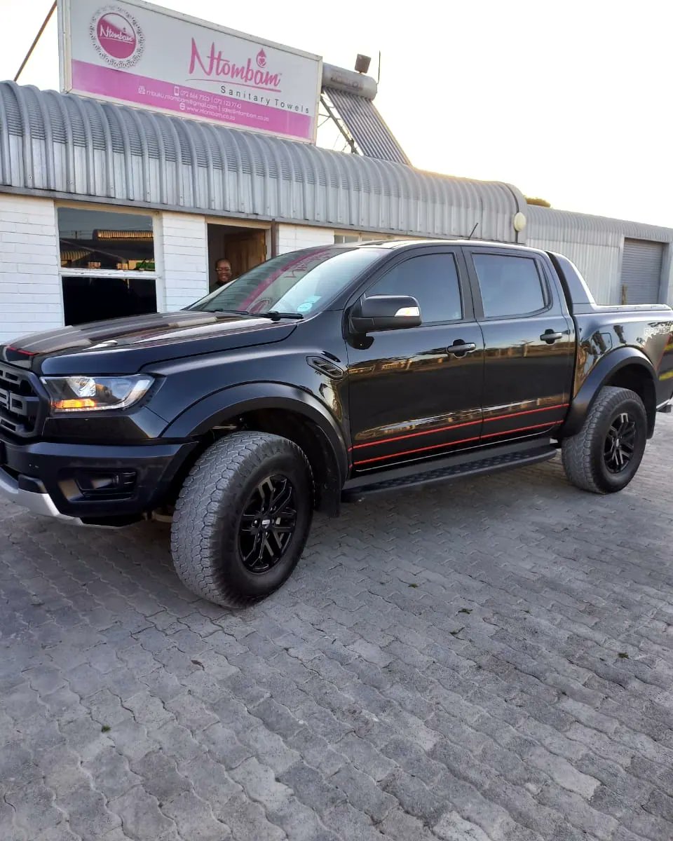 babalwambuku's tweet photo. Ntombam Sanitary Towels supported by Ford Motor Company. Committed to keeping young girls in school and changing the lives of many, one drive at a time. 

We’re doing it boldly and in style, courtesy of the Ford Ranger Raptor! 

#NtombamSanitaryTowels
#FordRangerRaptor
#WeAreFord https://t.co/KaSm8KWG5J