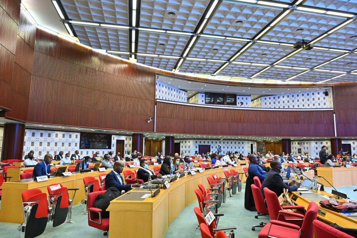 UNDjibouti's tweet photo. "Notre communication doit être orientée vers les solutions et l'espoir" @MelissaFleming, SG adjointe à la #CommunicationGlobale de l'ONU, à la retraite conjointe des chargés de #Données et de #Communication des Bureaux de Coordination Résidente d'#Afrique qui se déroule à #Addis. https://t.co/qfiWmJNHRJ