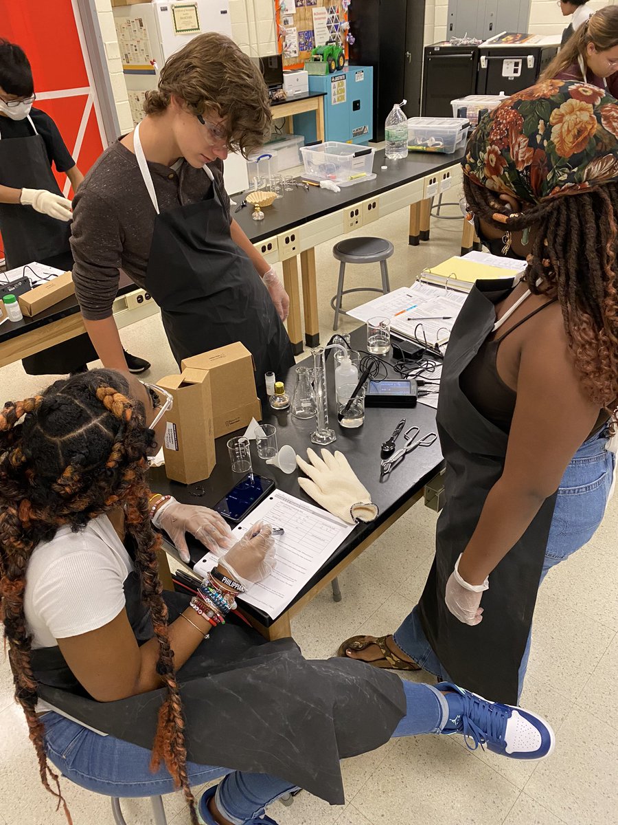 Darnell Russell tweet media