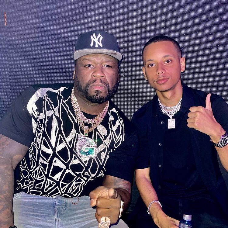 50cent's tweet photo. GLG🚦GreenLightGang we working 🎥1 week till im out of my deal with STARZ. 👏👏👏 https://t.co/jnbpt4Vpb3 https://t.co/HPgzIiNjsh