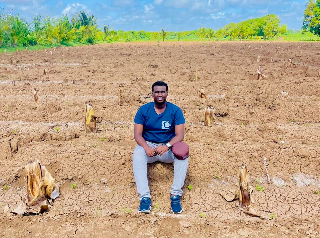 MohamoudFahmo's tweet photo. "Dalka Wuxuu U Baahanyahay Jiheyn Kaliya " - @Musse408 
#Somalia 
#beeraleey 
#waxsoosaar 
@Hibo_Soyaal 
@fortunhassan 
@AmbAmerico 
@MohamoudGaildon 
@Abukar_Arman 
@alihwarsame 
@fouwzi https://t.co/1QjmWQIPcW