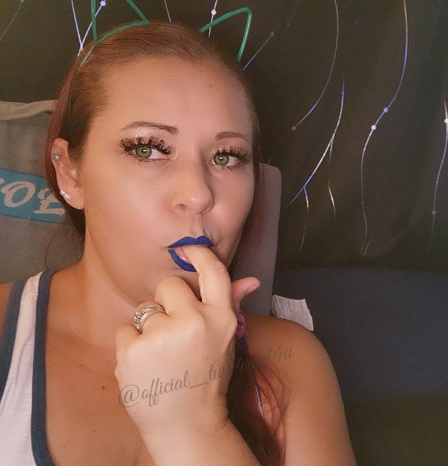 I'll give you #bluebells with these #bluelips 

https://t.co/QJk40vqhmu 

#onlyfans #interracialporn