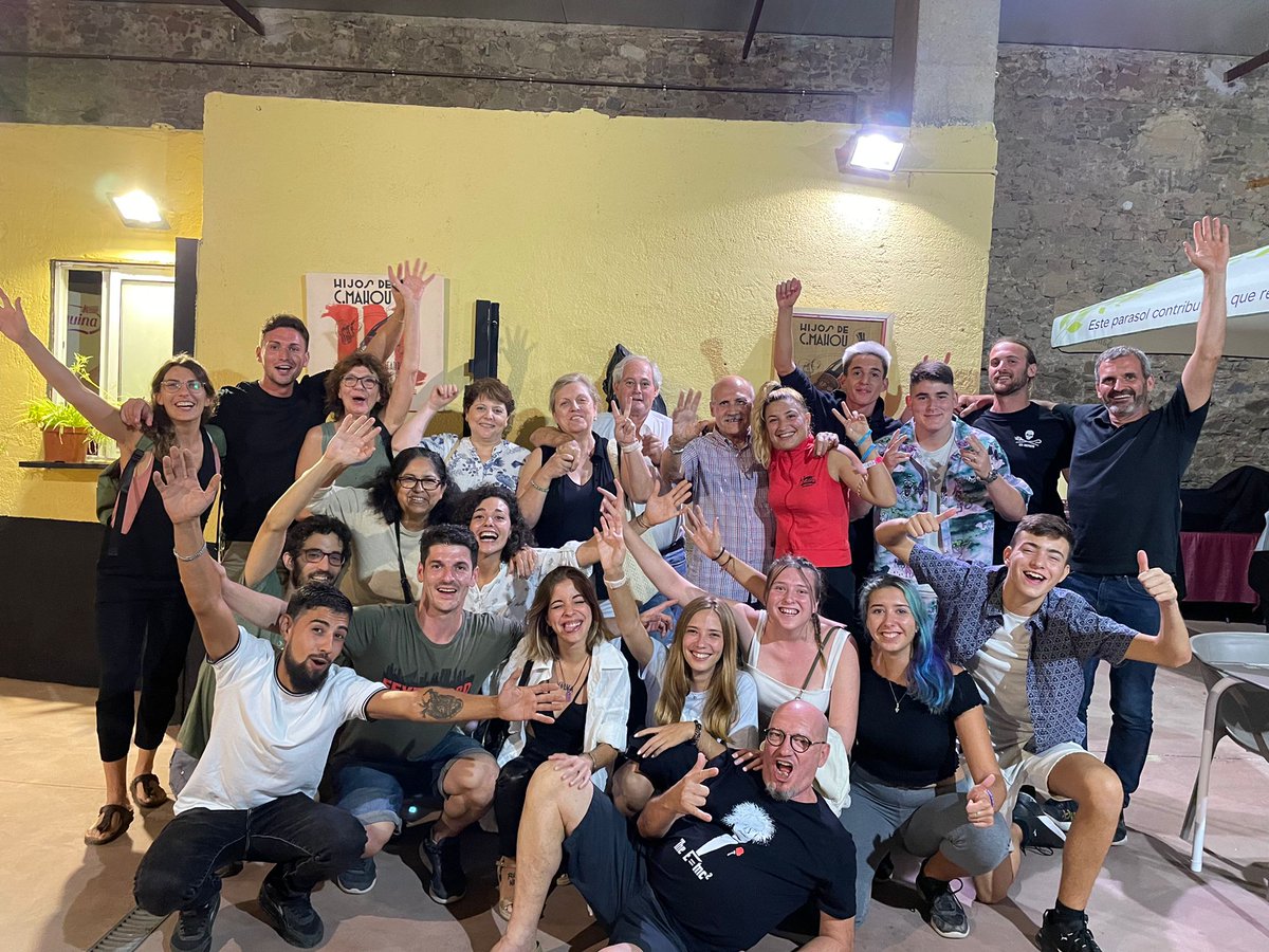 L'equip del Pasqualet acomiada l'estiu 2022 amb unes bones pizzes🍕😋

#campingelpasqualet #elpasqualet #adeuestiu #sopar #pizzes #teampasqualet22