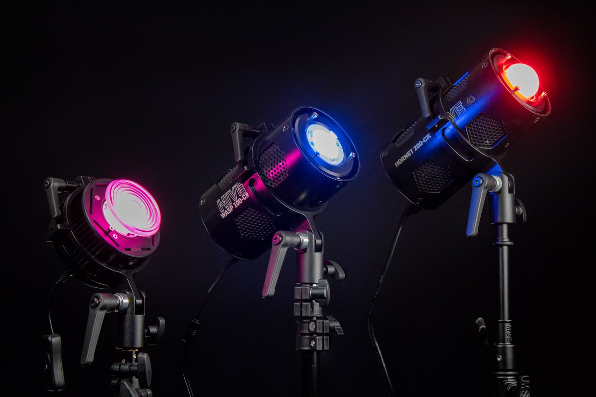 1sourcevideo's tweet photo. The power of light and color by @HiveLighting!

#Hive #HiveLighting #LitbyHive #1SourceVideo #lighting #bee #bumblebee #wasp #hornet #superhornet #cxseries #omnicolor #color #colorlighting #onsetlighting #setlighting #film #cinematography #behindthescenes #RedefiningDistribution https://t.co/nJqbsArtGW