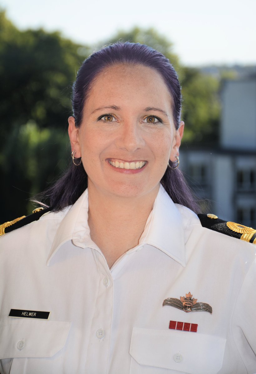 Chantel_Fencer's tweet photo. @defence_women figured today deserved an addition to this thread.  after years of advocacy today the @CanadianForces dress policy has officially been changed to be more inclusive! i am celebrating with purple hair, earrings and nail polish. #StillProfessional https://t.co/5ycuC7igcy