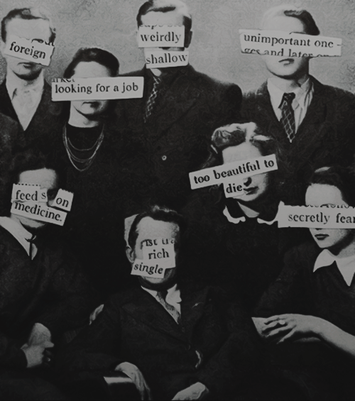 𝐵𝑒𝑎𝑡𝑟𝑖𝑐𝑒 𝐵𝑎𝑢𝑑𝑒𝑙𝑎𝑖𝑟𝑒. tweet media