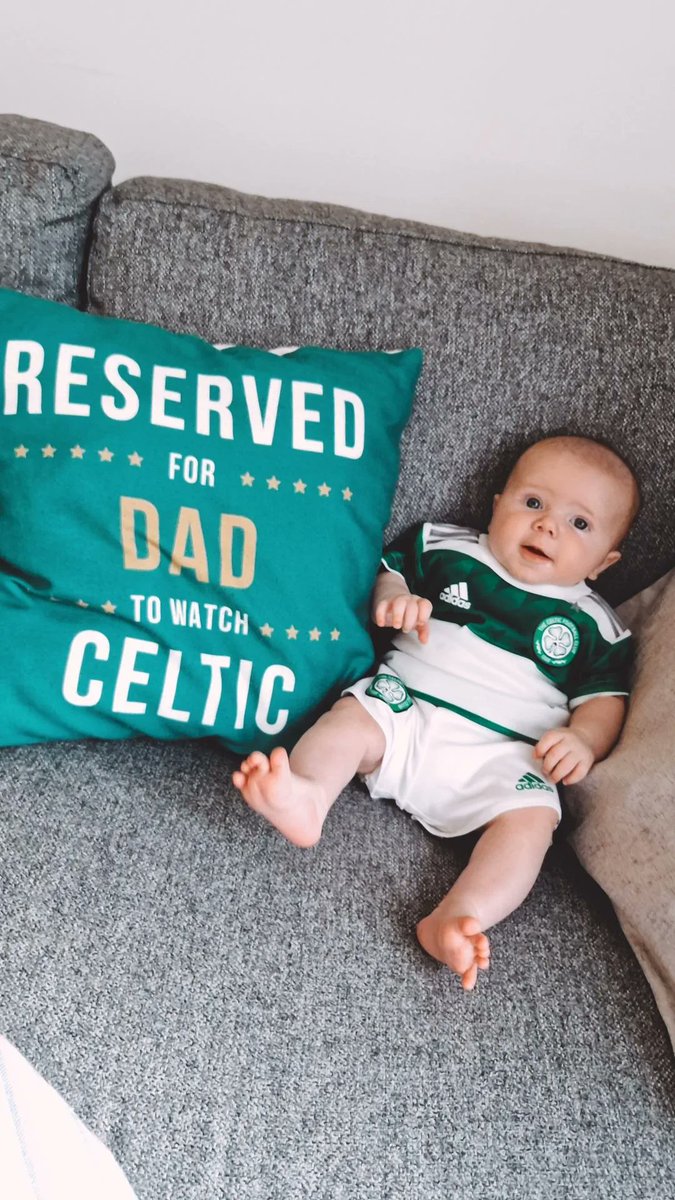 <a href="/Mattkylemoran/">Matt Moran</a> he's pinched your seat tonight 😅😉 

<a href="/CelticFC/">Celtic Football Club</a> no.1 fan ⚽️💚