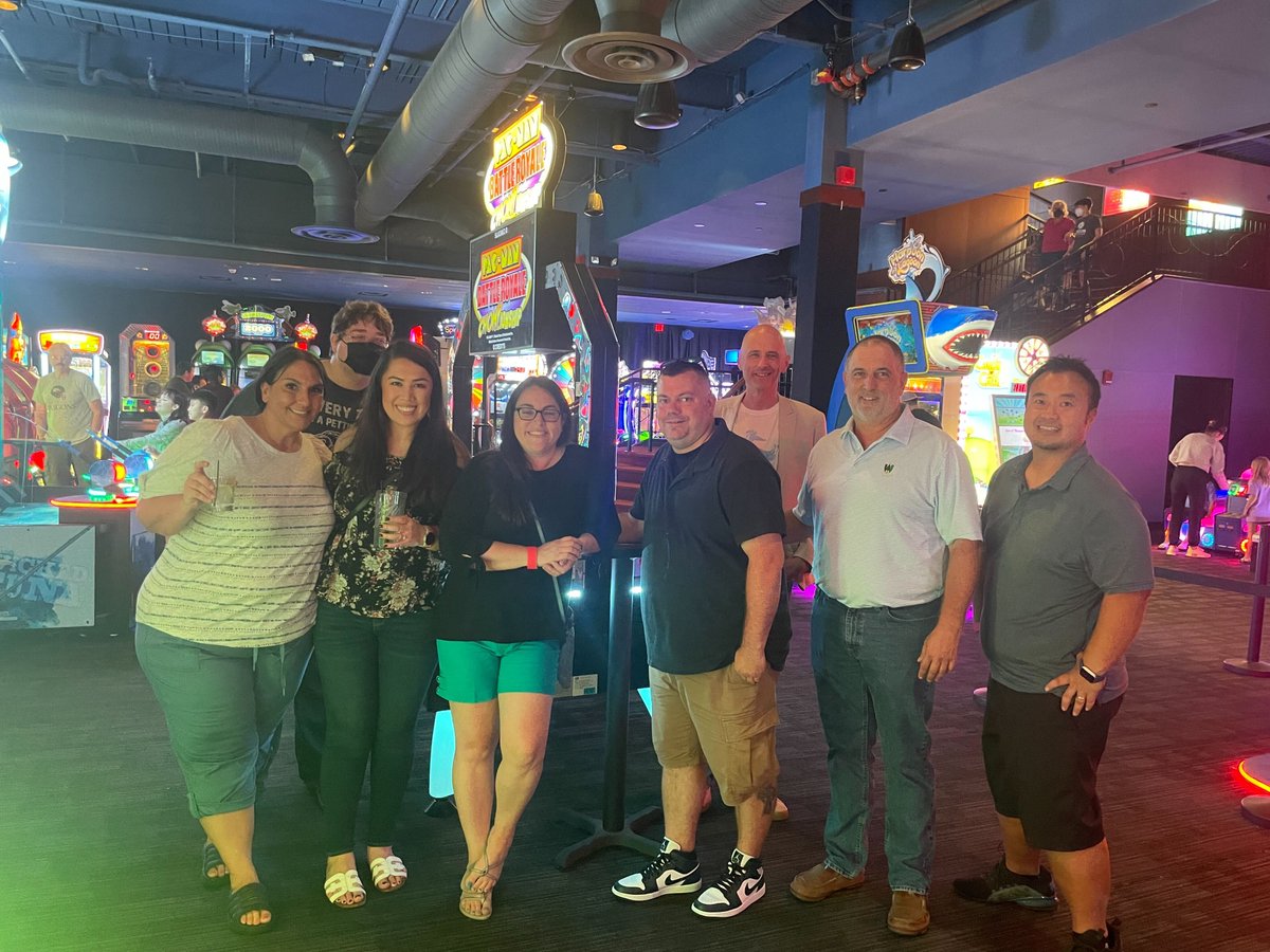 ClutchSuccess's tweet photo. Hope everyone enjoyed their long weekend! We're back at work today and remembering some fun times out of the office at the @ClutchSuccess Annual Golf Tournament!

#LDW #holiday #clutch #family #laborday #work #office #golf #golfouting https://t.co/rzH36fyumv