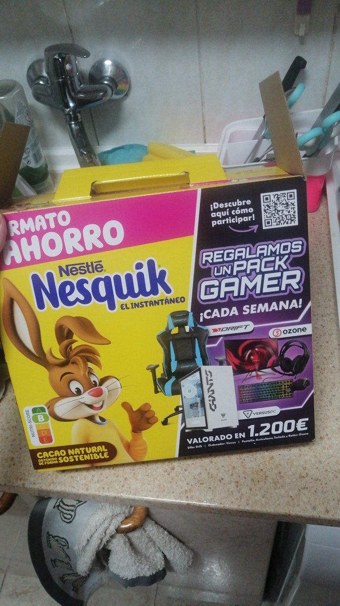 brage1992's tweet photo. @NesquikGaming #PackGamerNesquik
para que decirlo opio me encanta el Nesquik, y quiero el pack gamer para poder hacer streamer ya que me encantan los videojuegos y llevo toda la vida intentando conseguir un buen ordenador https://t.co/XItTNgsPaw