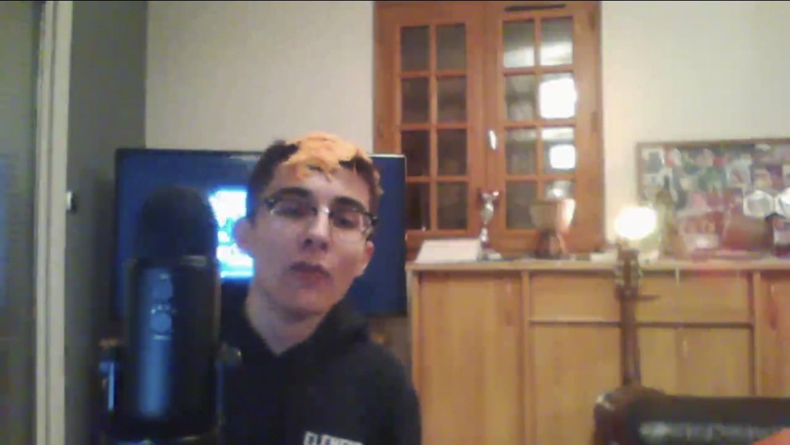 RomainRgt's tweet photo. @ThipFIFA FAUX ! Tout part de la https://t.co/kncfltZCTt