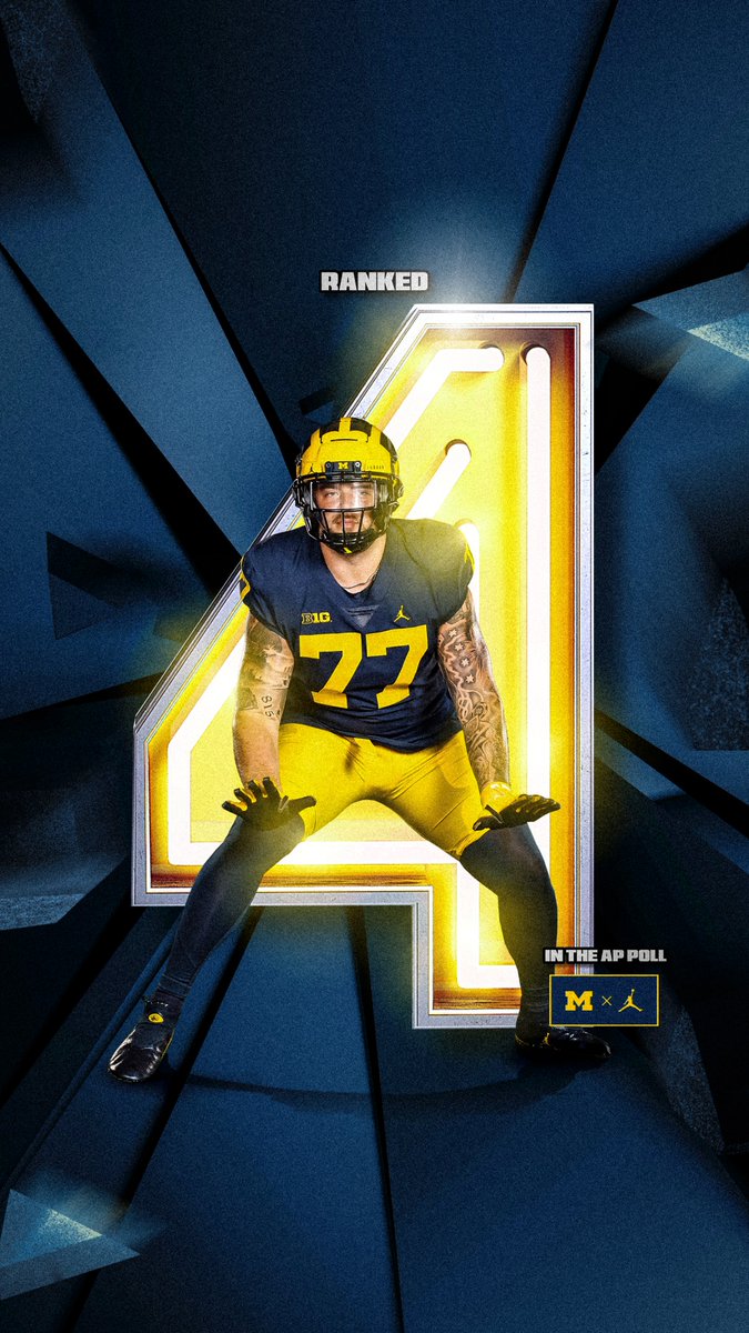UMichFootball's tweet photo. Up four spots to number 4 in the AP poll

#GoBlue https://t.co/jXSsUXWN0p