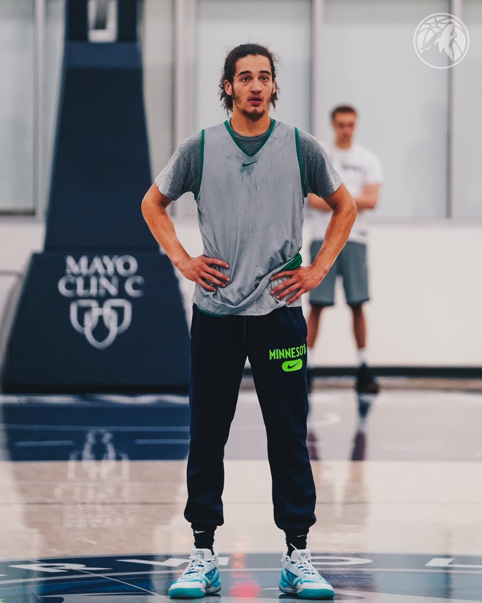 Timberwolves's tweet photo. the new guys are here.

@LukaG_55 x @EllebyCj https://t.co/l0rbckZe88
