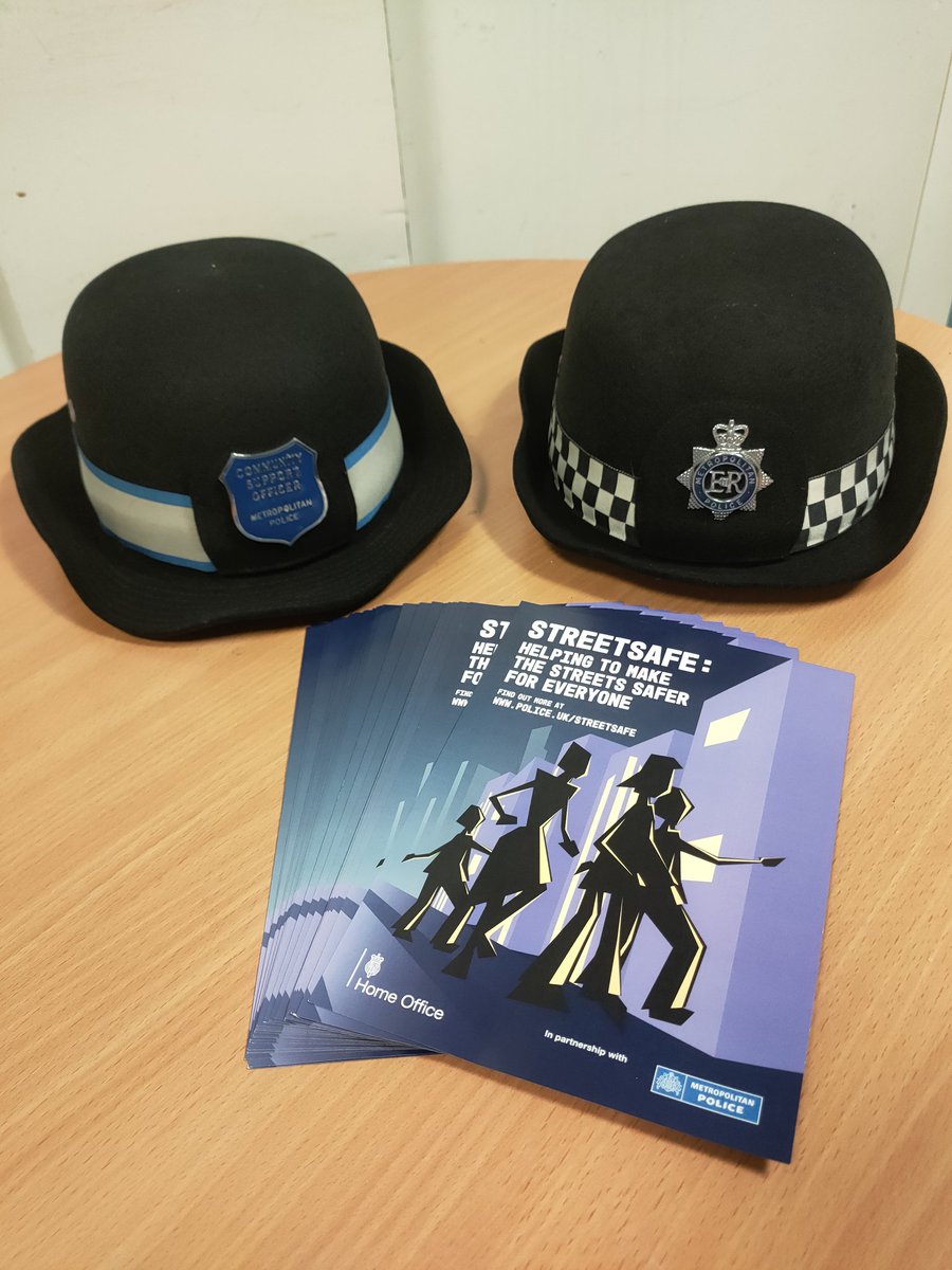 MPSRTPC's tweet photo. #EASaferTransport & #EASaferNeighbourhood @MPSAbbeyKG officers are at Barking Station IG11 promoting #StreetSafe and #VaWG
@MPSBarkDag @essex_crime #keepingourcommunitysafe
#promotingsafety https://t.co/BDGLgJq7Ku