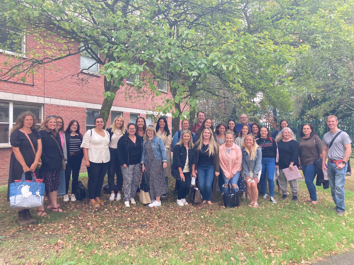 Croeso i athrawon cohort 2022 i gyrsiau Cymraeg <a href="/cynllunsabothol/">Cynllun Sabothol</a> <a href="/ysgolygymraeg/">Ysgol y Gymraeg</a> We look forward to working with you and watch your Welsh skills develop. Ewch amdani a mwynhewch!