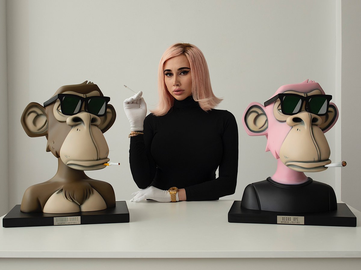 polly_kole's tweet image. Who needs Haute Couture when there is #BAYC Couture?😂

Meet #BAYC 2344 of the legendary @tropoFarmer 👑and #BAYC 8140 aka Vegas Ape 🎉

#BoredApeYachtClub #nft