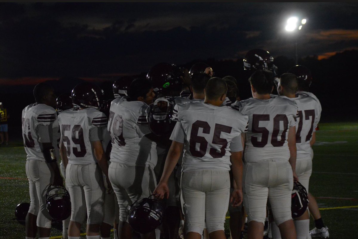 CaissonsFB's tweet photo. CAISSONS COMEBACK!! After trailing 20-8 with 7 minutes to go, we came back and won 22-20 over SMLCA. The offense drove down field and scored with just under 2 minutes and our defense held on 4 downs to secure the W. Game Stats Below: https://t.co/wy4JkefkGy
